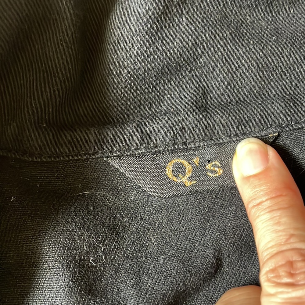 Black jacket - Picture 4 of 4